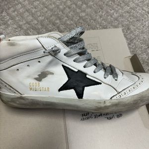 Golden Goose Mid Top Sneaker